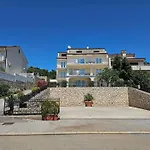 Mit Terrasse By Interhome Novi Vinodolski